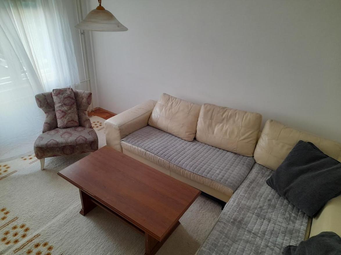 Apartman Bulevar Stupine Tuzla Luaran gambar
